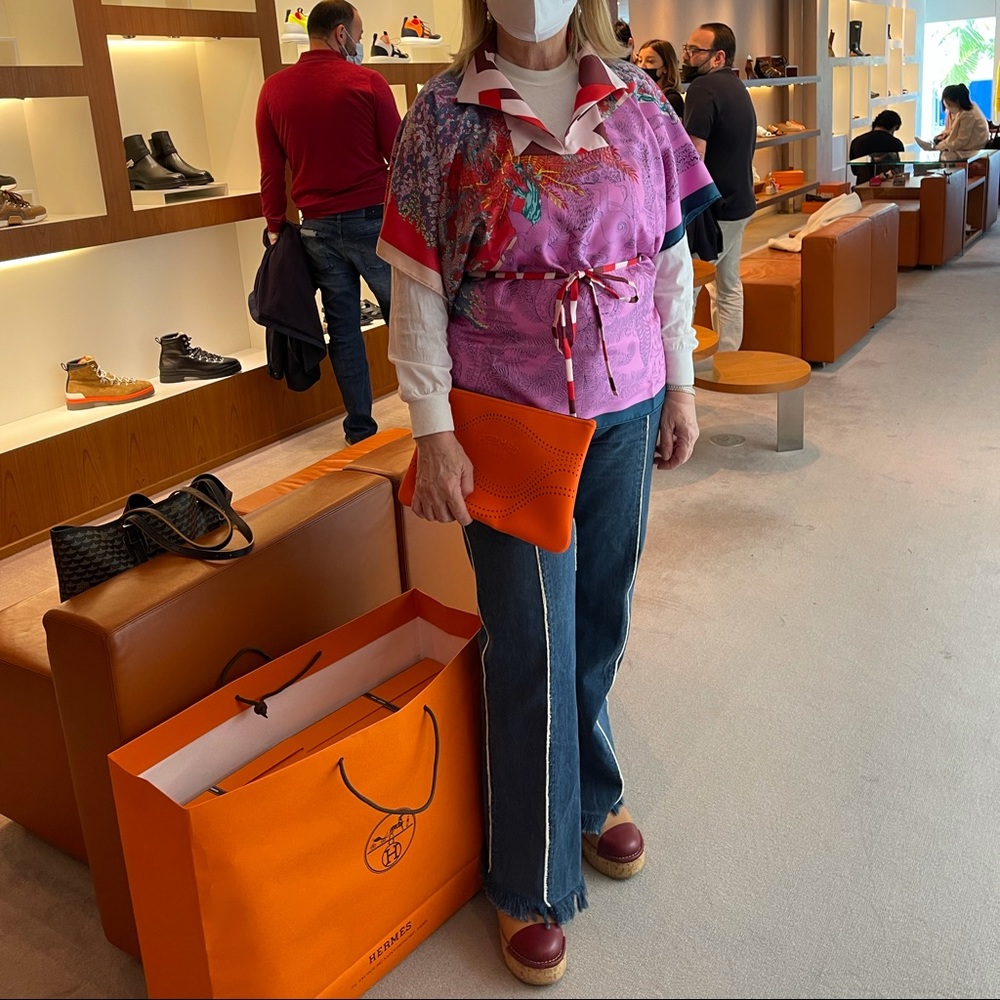 HERMES ORANGE CLUTCH BAg - Picture 10 of 10